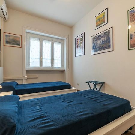 Roomy And Bright Apartment With Terrace Rom Eksteriør billede