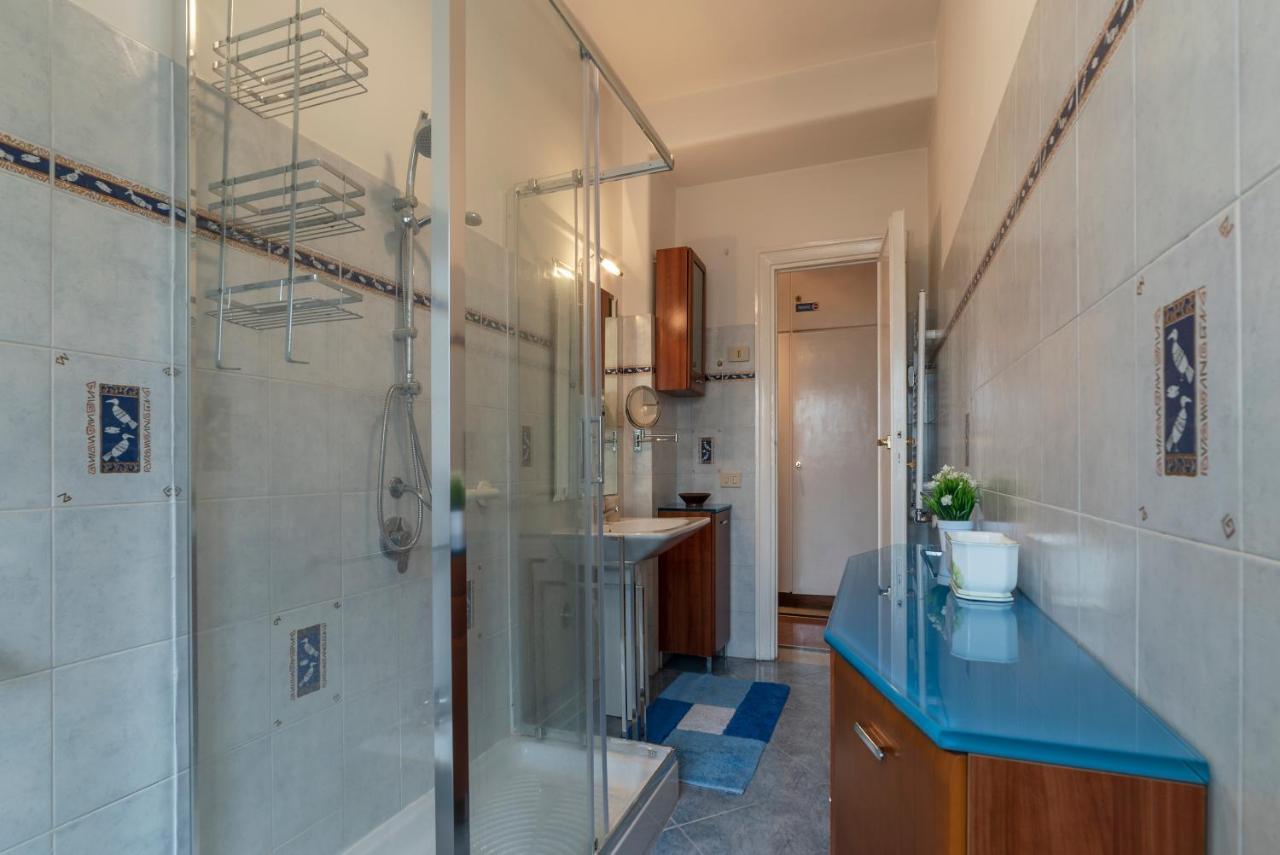 Roomy And Bright Apartment With Terrace Rom Eksteriør billede